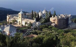Read more about the article E oficial! COVID-19 nu a afectat mănăstirile și călugării din Muntele Athos!