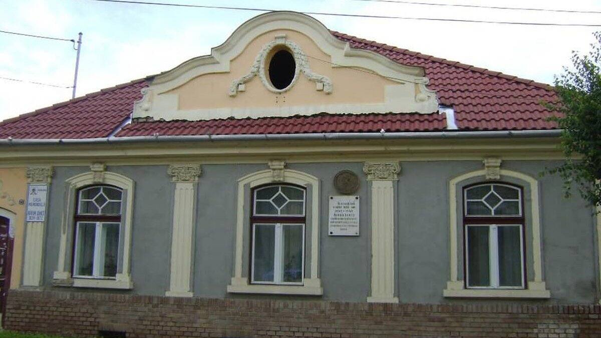 You are currently viewing Casa Memorială Avram Iancu din Târgu Mureș a fost vandalizată