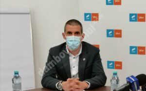 Read more about the article Senatorul USR PLUS, Dragoş Popescu, aproape răspunde întrebărilor preşedintelui CJD, Corneliu Ştefan, privind soarta judeţului