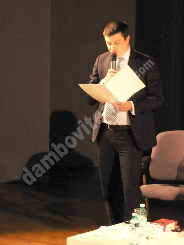 You are currently viewing Ionuț Vulpescu, deputat de Dâmbovița: „O guvernare hidoasă, ostilă, bacoviană, care îți face nu numai nervi de toamnă, cum ar spune poetul, ci un dezgust constant, sfidând orice anotimp”