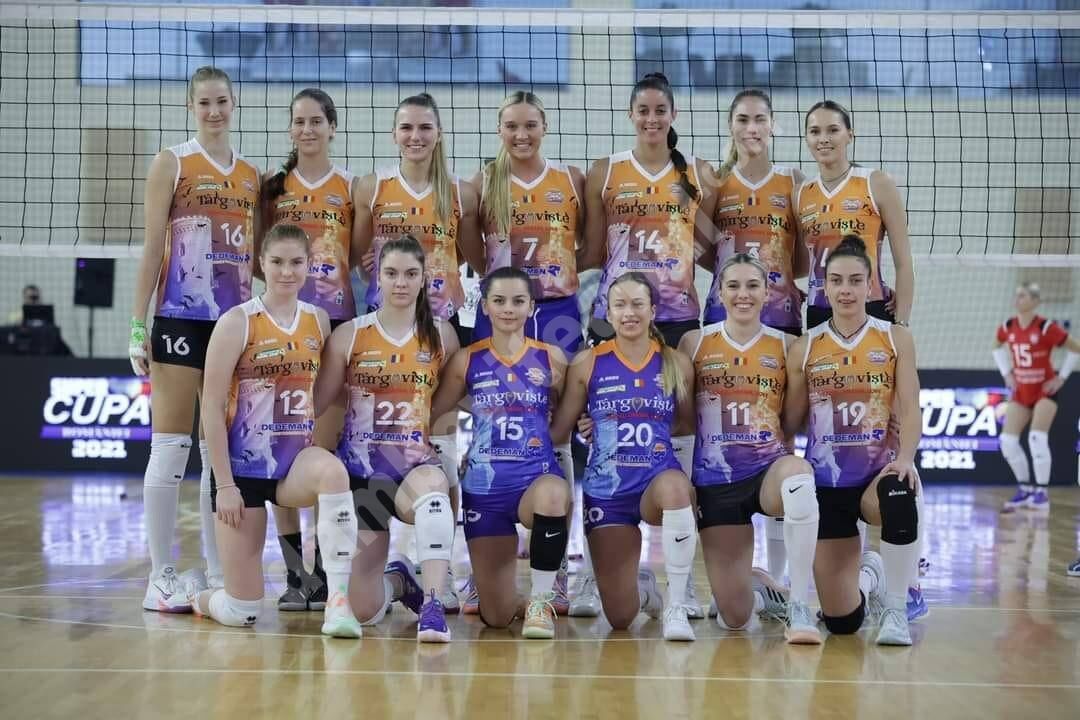 You are currently viewing Volei feminin. CSM Târgoviște, la a treia victorie în campionat