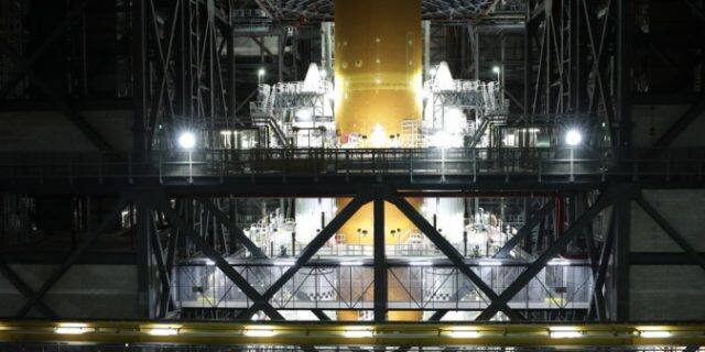 You are currently viewing NASA: Primul zbor în jurul Lunii al programului Artemis va avea loc în februarie 2022