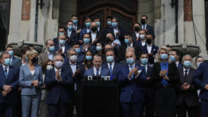 Read more about the article Liberalii merg la consultările de la Controceni cu propunerea ca Florin Cîțu să fie premier