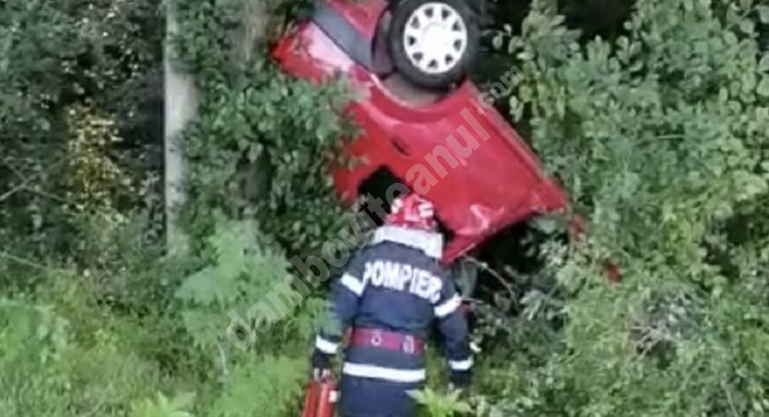 You are currently viewing Un autoturism a căzut într-o prăpastie, între Cabana Dichiu și lacul Bolboci. Două persoane sunt rănite!