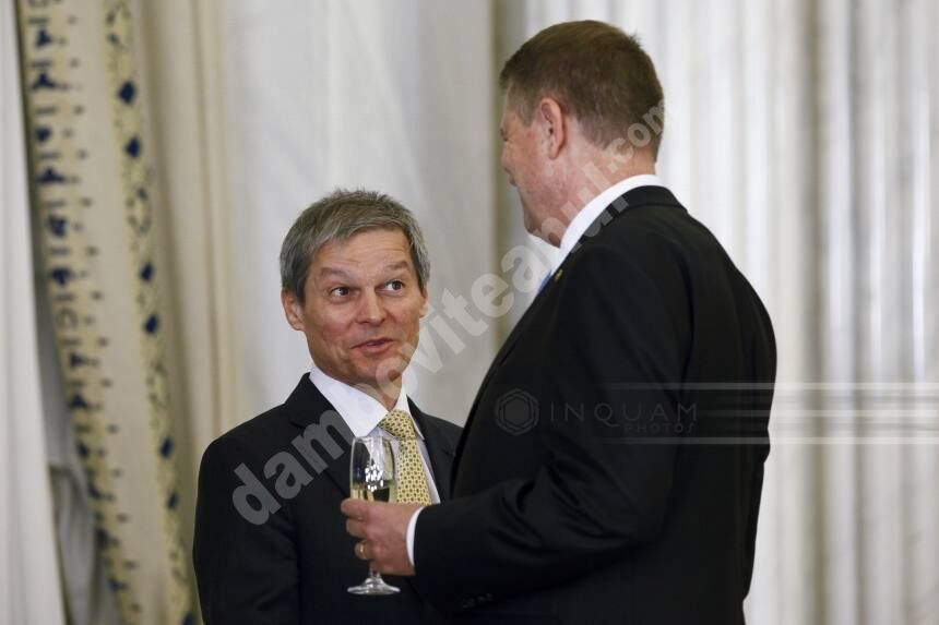 You are currently viewing Anunţ surpriză, făcut de preşedinte în această după-amiază. Iohannis l-a desemnat pe Dacian Cioloş candidat la funcţia de premier al ţării