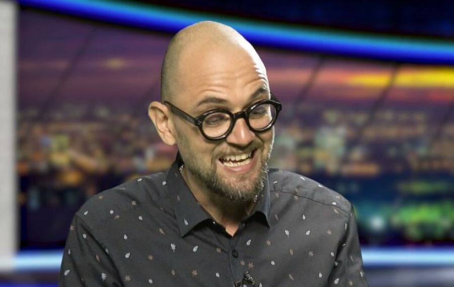 You are currently viewing Oreste Teodorescu, prezentator de televiziune, este cercetat penal după ce a condus sub influența substanțelor interzise