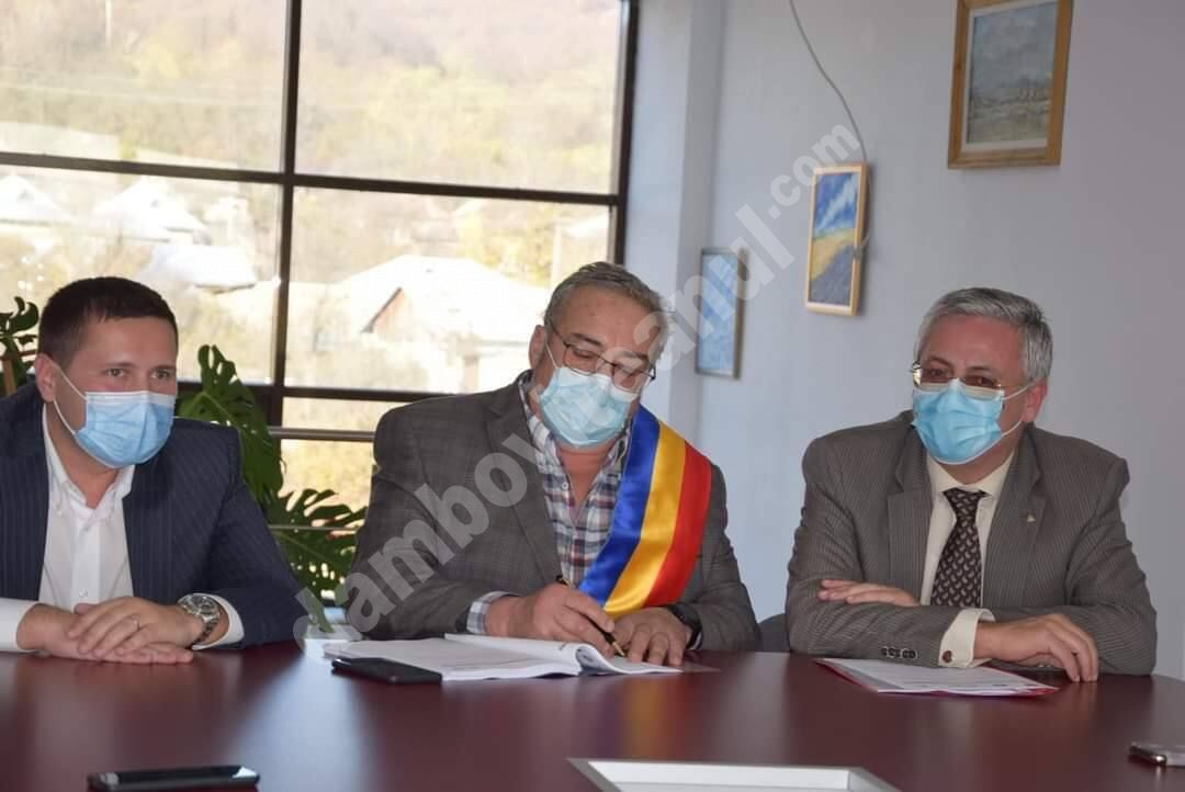 You are currently viewing Contract în valoare de peste 5 milioane și jumătate de lei, semnat, astăzi, la Gura Ocniței