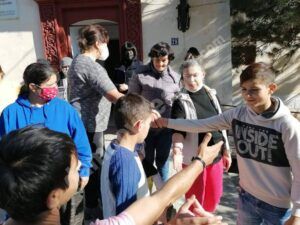 Read more about the article Beneficiarii centrelor sociale dâmbovițene au practicat toleranța, chiar în ziua în care aceasta este marcată pe plan internațional