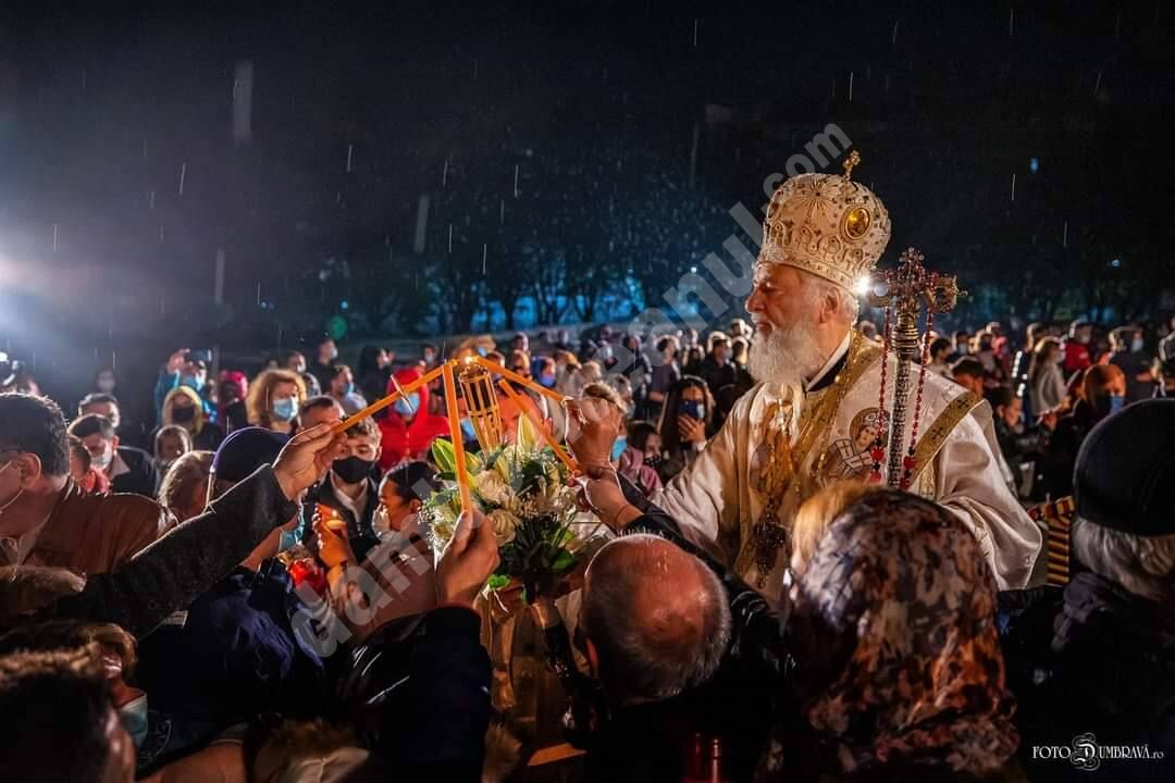 You are currently viewing DAR DIN BUCURIA SLUJIRII LUI DUMNEZEU – 36 DE ANI DE LA HIROTONIA ÎNTRU ARHIEREU A ÎNALTPREASFINȚITULUI PĂRINTE ARHIEPISCOP ȘI MITROPOLIT NIFON – PR. DR. IONUȚ GHIBANU, VICAR EPARHIAL