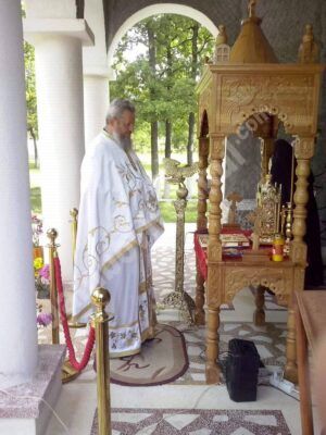 Read more about the article PREACUVIOSUL IEROMONAH CHIRIL AIONEI – FOST SLUJITOR LA SCHITUL SF. MC. FILOFTEIA DIN ARHIEPISCOPIA TÂRGOVIȘTEI A TRECUT LA CELE VEȘNICE (1963 – 2021)