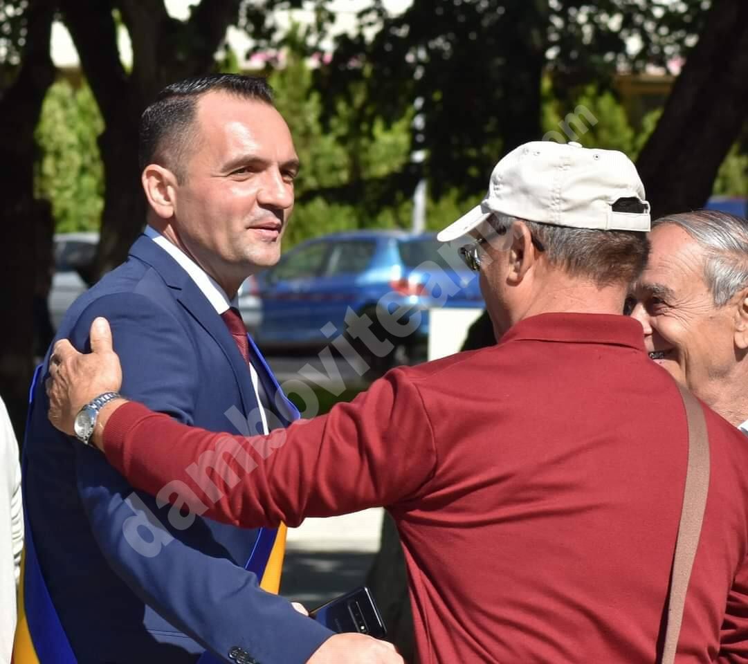 You are currently viewing Cristian Stan, la un an de la depunerea jurământului, pentru un nou mandat de primar: ”Când trebuie să faci proiecte, dar ești „pedepsit” de guvern și nu primești nimic la rectificări, e o provocare”
