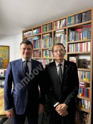 Read more about the article Deputatul Ionuț Vulpescu lansează „Avangarda”, un „proiect de conștiință”