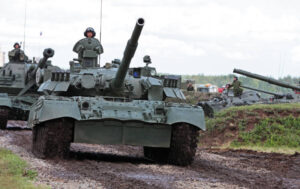 Read more about the article Ucraina acuză Rusia că trimite lunetişti şi tancuri în Donbas