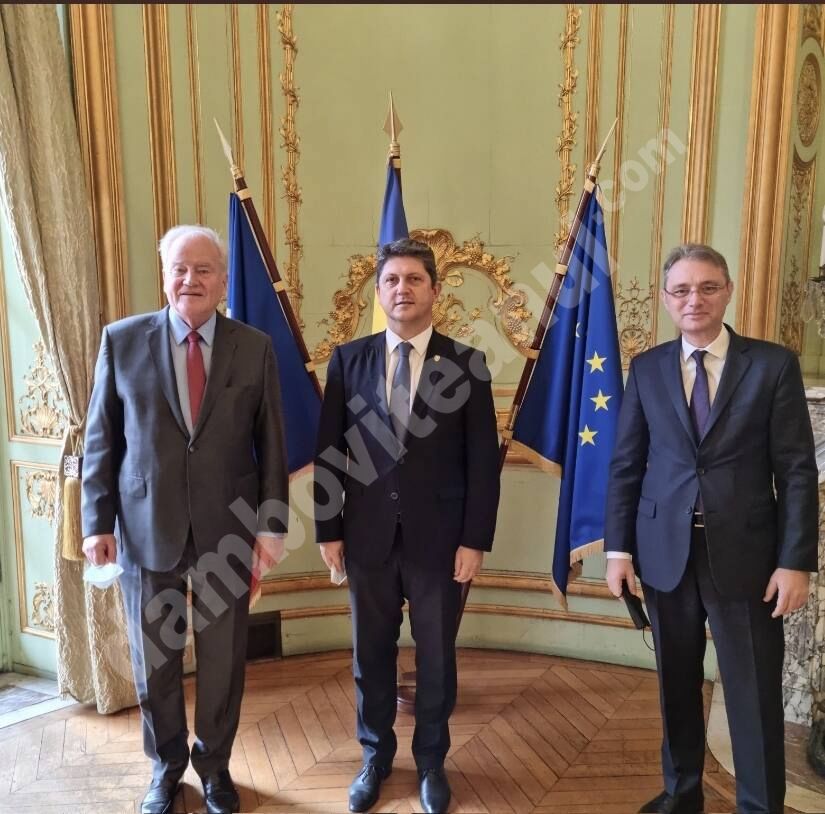 You are currently viewing Senatorul dâmbovițean Titus Corlățean s-a întâlnit, ieri, cu Președintele Comisiei de apărare, securitate națională și politică externă a Senatului francez