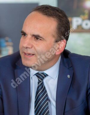 Read more about the article Chiru Cristea Cătălin a refuzat PNL Dâmbovița și nu a acceptat să fie repus în funcția de subprefect al județului