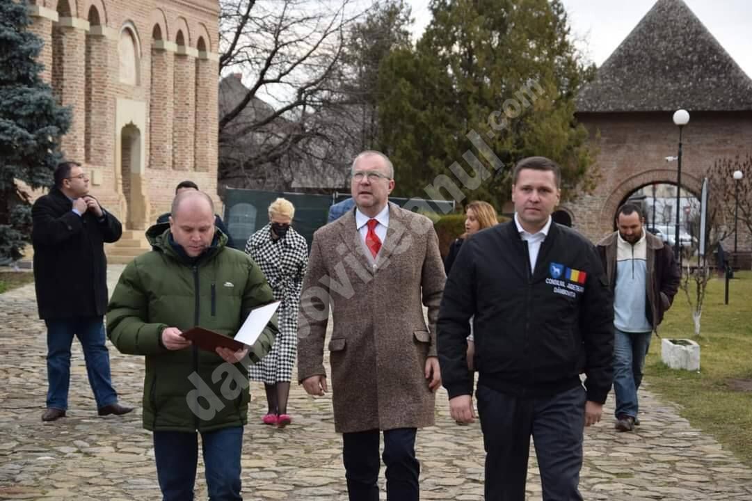 You are currently viewing Obiectivele turistice de la Curtea Domnească din Târgoviște, vor fi redeschise, la vară
