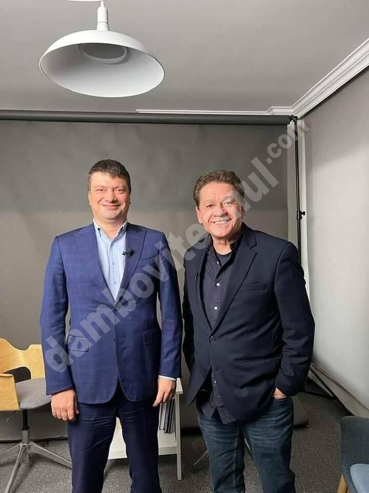 You are currently viewing Dirijorul Christian Badea, invitatul lui Ionuț Vulpescu, astăzi, la Avangarda