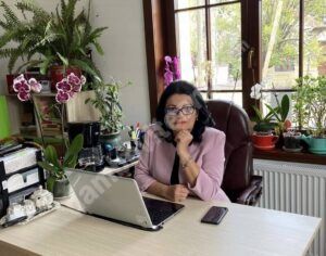 Read more about the article Profesor Gabriela Istrate, Un gând despre cultură și rolul ei în educație, de Ziua Culturii Naționale!