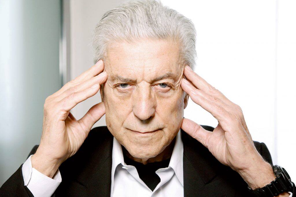 You are currently viewing Celebrul stilist italian Nino Cerruti a decedat la vârsta de 91 de ani