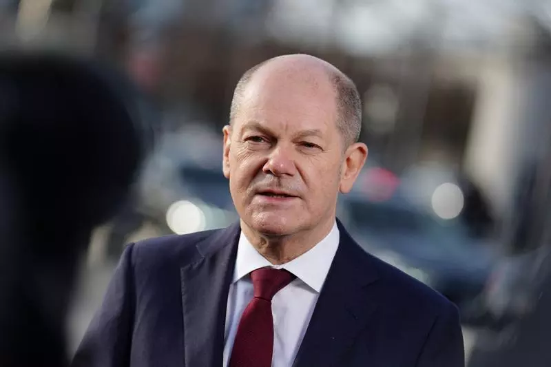 You are currently viewing Franţa, Germania şi Polonia cumpără de pe piaţa internaţională arme care să fie livrate Ucrainei
