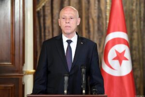 Read more about the article Criza politică în Tunisia: Preşedintele Saied dizolvă parlamentul