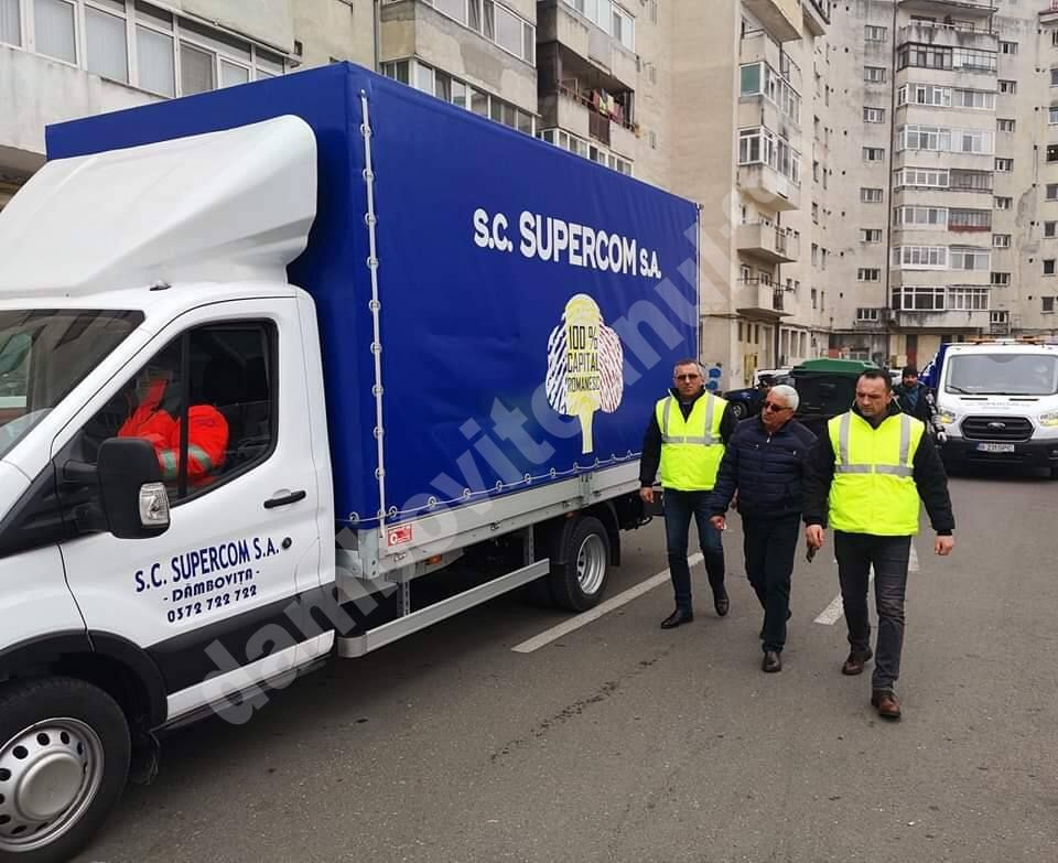 You are currently viewing În cartierele târgoviștene ajung noile containere pentru colectarea selectivă a gunoiului