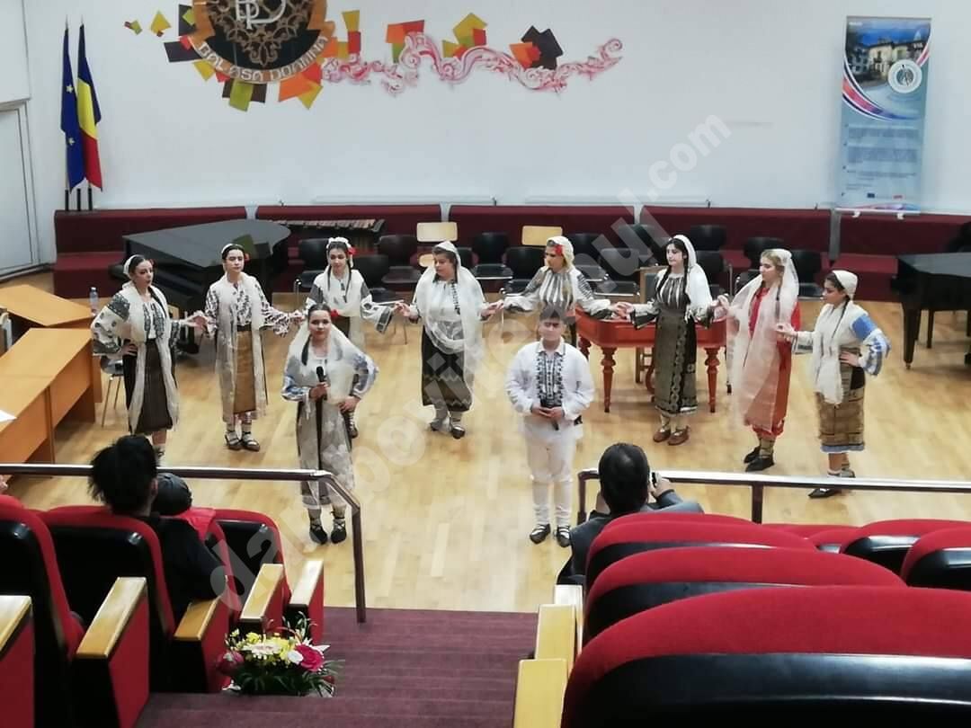 You are currently viewing Audiție muzicală a tinerilor artiști de la Liceul de Arte „Bălașa Doamna” – Târgoviște