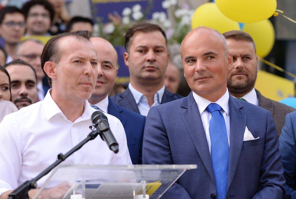 You are currently viewing Rareș Bogdan explică de ce Florin Cîțu nu a mers la Kiev alături de Ciucă și Ciolacu