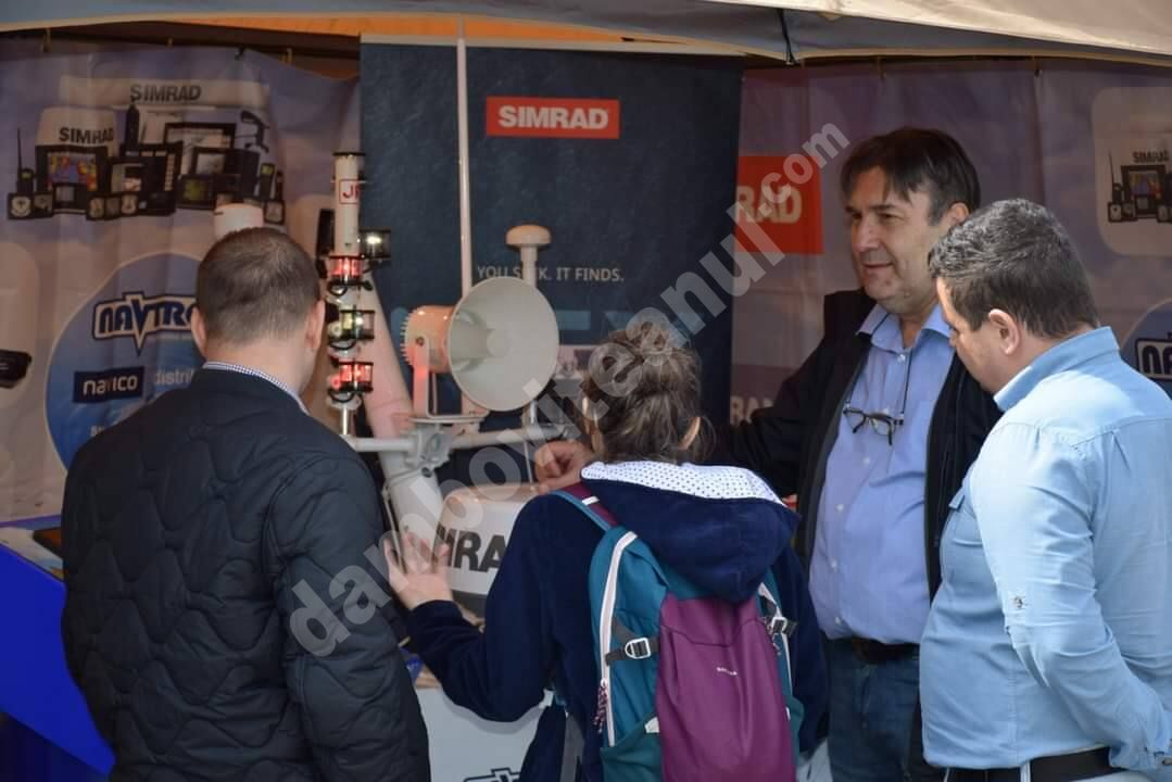 You are currently viewing Expoziție de tehnică navală la Academia Navală „Mircea cel Bătrân”