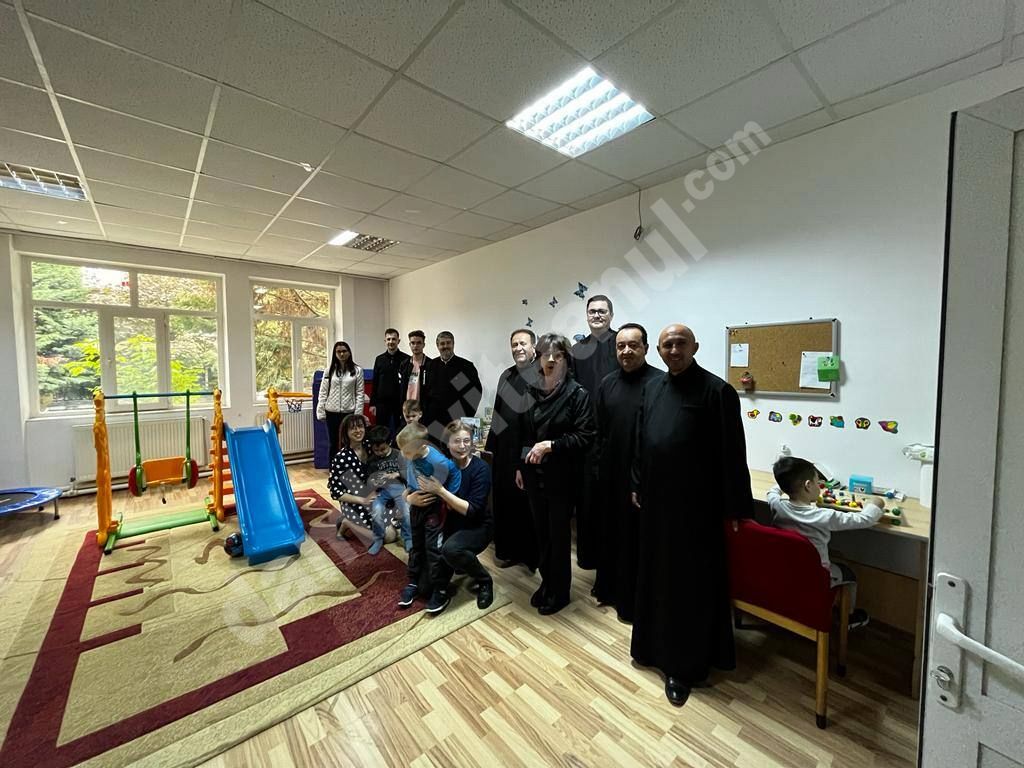 You are currently viewing BISERICA PROMOVEAZĂ AJUTORAREA APROAPELUI ÎN COMUNITATEA NOASTRĂ LOCALĂ