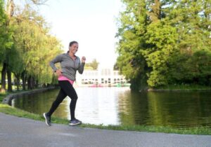 Read more about the article Președinta Ungariei este în România. A ieșit la alergat într-un parc din Cluj și a avut o întâlnire cu Kelemen Hunor
