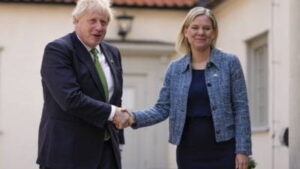Read more about the article Suedia și Marea Britanie au semnat un acord de apărare reciprocă
