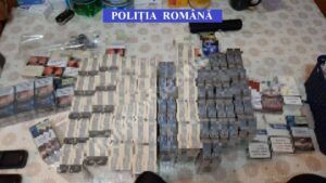 Read more about the article Percheziţii domiciliare, în judeţele Prahova şi Dâmboviţa, într-un dosar de contrabandă cu ţigări