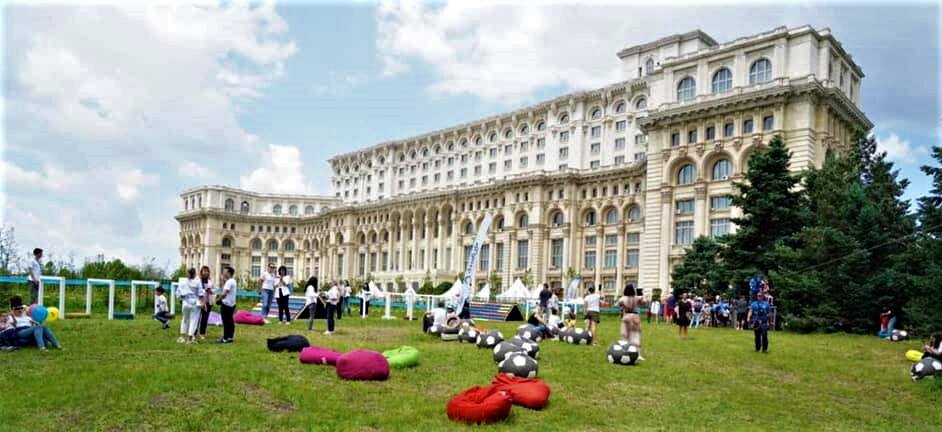 You are currently viewing De 1 iunie, la Parlament va fi organizat Senatul Copiilor