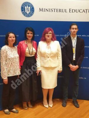 Read more about the article 90 de unităţi de învăţământ, 3 dâmbovițene, premiate în competiţia naţională „Şcoală Europeană”
