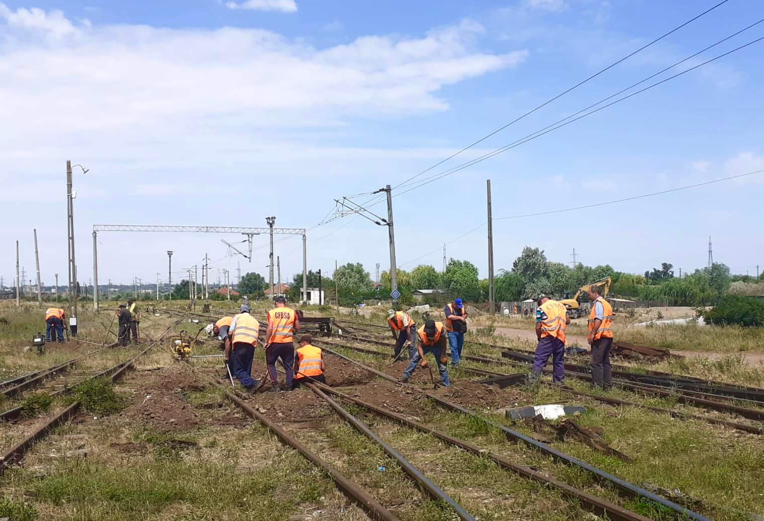 You are currently viewing În august se redeschide calea ferată din Portul Galaţi, care va permite transportul mai eficient al cerealelor din Ucrainia