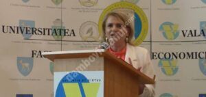 Read more about the article Claudia Gilia, la 30 de ani de UVT: „Suntem o universitate tânără, cu bugete mai mici decât ale marilor universități ale lumii, dar suntem competitivi”