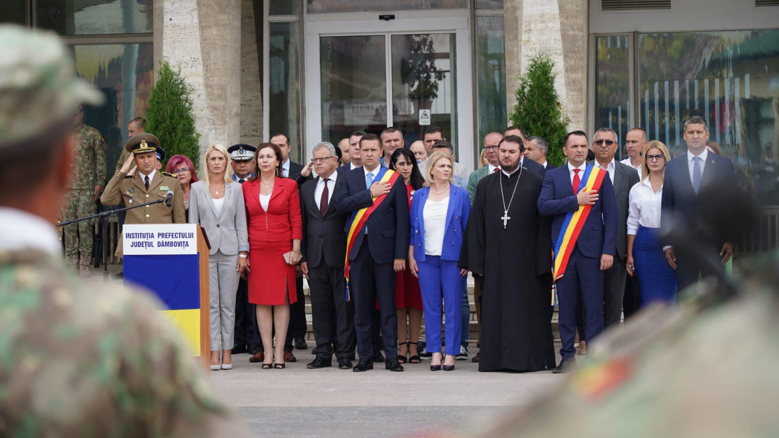 You are currently viewing Momente solemne, astăzi, la Târgoviște, de Ziua Drapelului Național