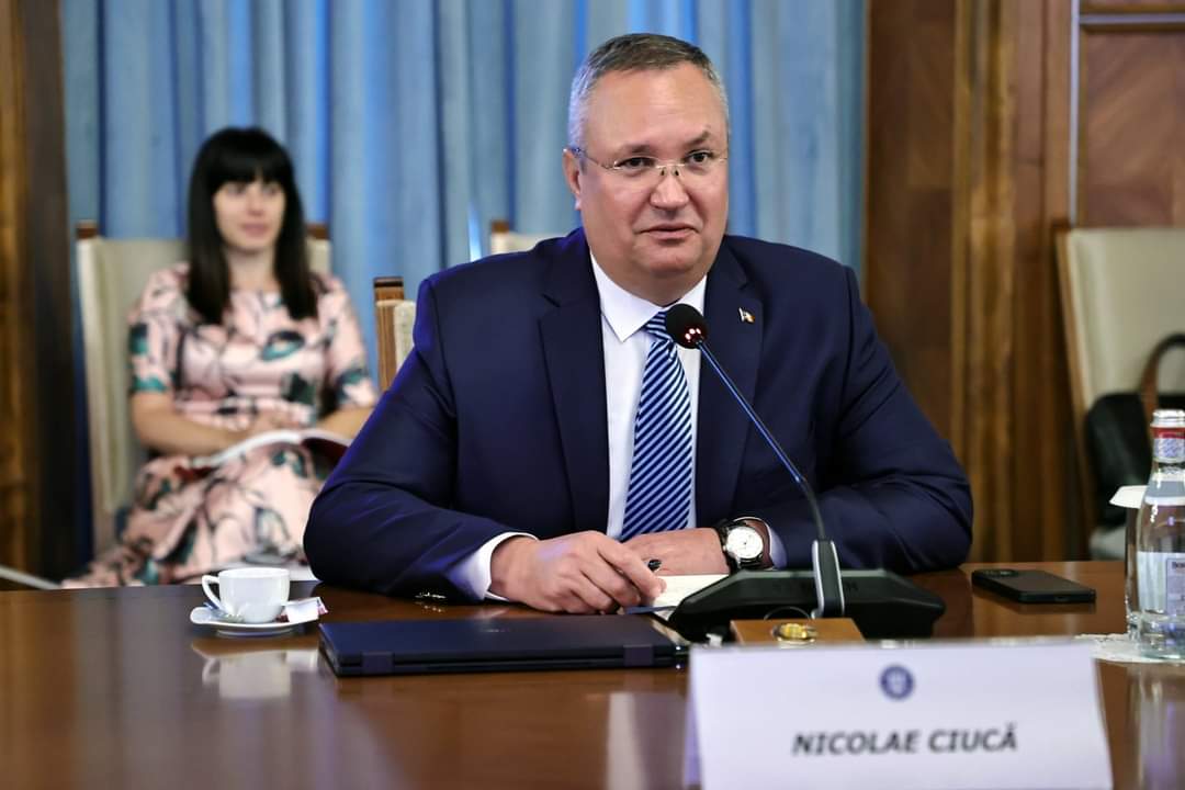 You are currently viewing Premierul Ciucă, consultări cu reprezentanții mediului asociativ privind măsurile fiscale aflate în dezbatere publică