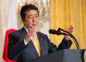 Read more about the article Fostul premier japonez Shinzo Abe a fost împușcat în timpul unui discurs