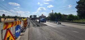 Read more about the article Cozi de kilometri, la pasarela de la Găești. „Așa e România”