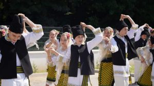Read more about the article 50 de copii din Nucet vor începe noul an școlar într-o grădiniță nouă