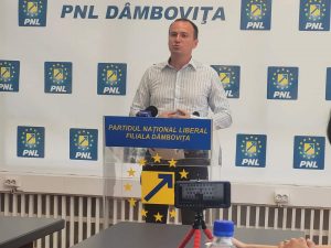 Read more about the article Aurelian Cotinescu, despre protestele polițiștilor: Ar trebui să ne întrebe și pe noi, dacă am reușit să mărim salariile angajaților din privat, care plătesc contribuții