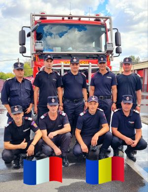 Read more about the article Nouă pompieri dâmbovițeni mobilizați, pentru a participa la acțiunile de stingere a incendiilor din Franța