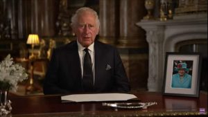 Read more about the article Regele Charles al lll-lea: Acesta este şi o perioadă de schimbare pentru familia mea. Contez pe ajutorul iubitei mele soţii, Camilla