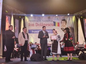 Read more about the article Trofeul Festivalului „Ion Dolănescu” a plecat la Gorj