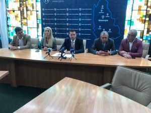Read more about the article Președintele CJD a semnat, astăzi, contractele de internship ale celor 6 tineri care participă la ediția a II-a a programului