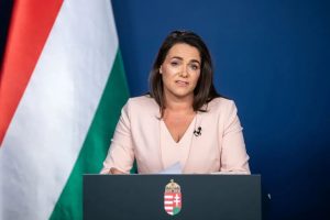 Read more about the article Președinta Ungariei vine în vizită la București, la invitația președintelui Klaus Iohannis
