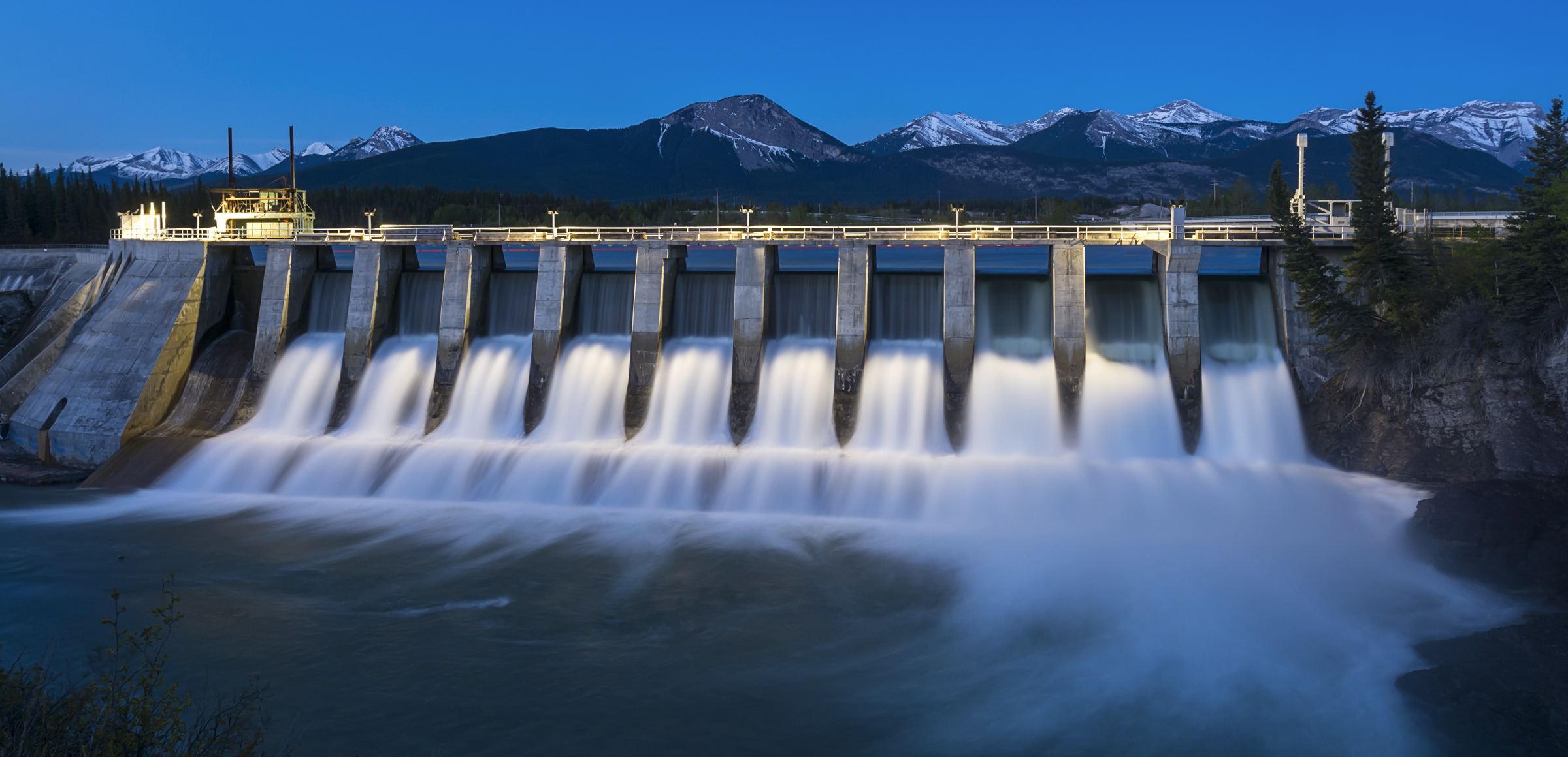 You are currently viewing Hidroelectrica a ajuns la 300.000 de clienți casnici de energie electrică