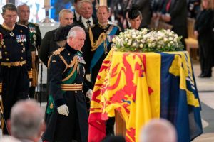 Read more about the article Ceremonia de înmormântare a Reginei Elisabeta a II-a se desfăşoară între 10:00 şi 18:30 GMT